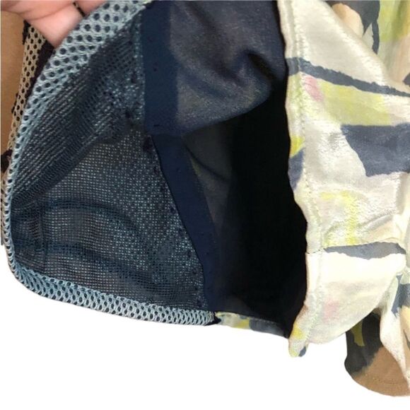 NWT! Anthropologie Chloe Oliver patterned shorts.‎ - Picture 9 of 10